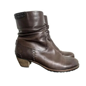 Kennel & Schmenger Boots Women's Sz US 8 Lightweight Leather Studded Slouch